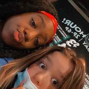 Meet your Posher, Jenna